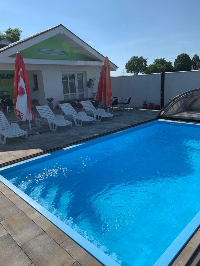 Bungalovy Classic Podhájska المظهر الخارجي الصورة